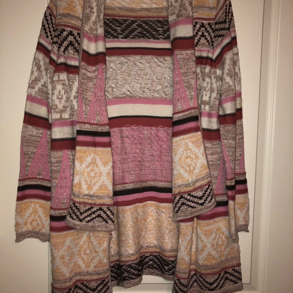 Cardigan - Picture 2 of 3